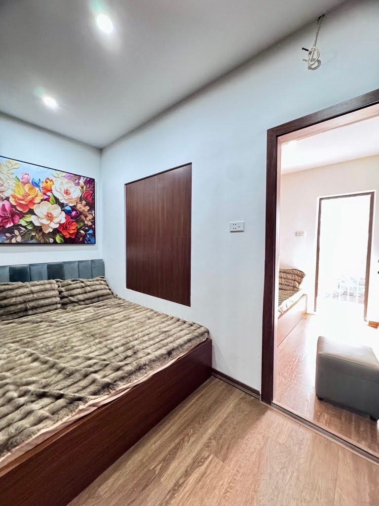 BÁN NHÀ TT PHƯƠNG MAI - ĐỐNG ĐA - 65M² - 2 TỶ HƠN - SỔ ĐỎ CHÍNH CHỦ - Ảnh 2